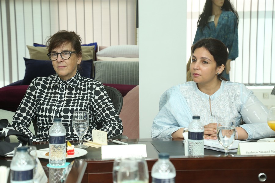British Deputy Trade Commissioner Of South Asia (15)