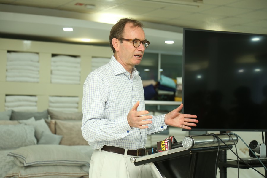 British Deputy Trade Commissioner Of South Asia (64)