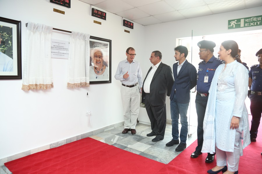 British Deputy Trade Commissioner Of South Asia (8)
