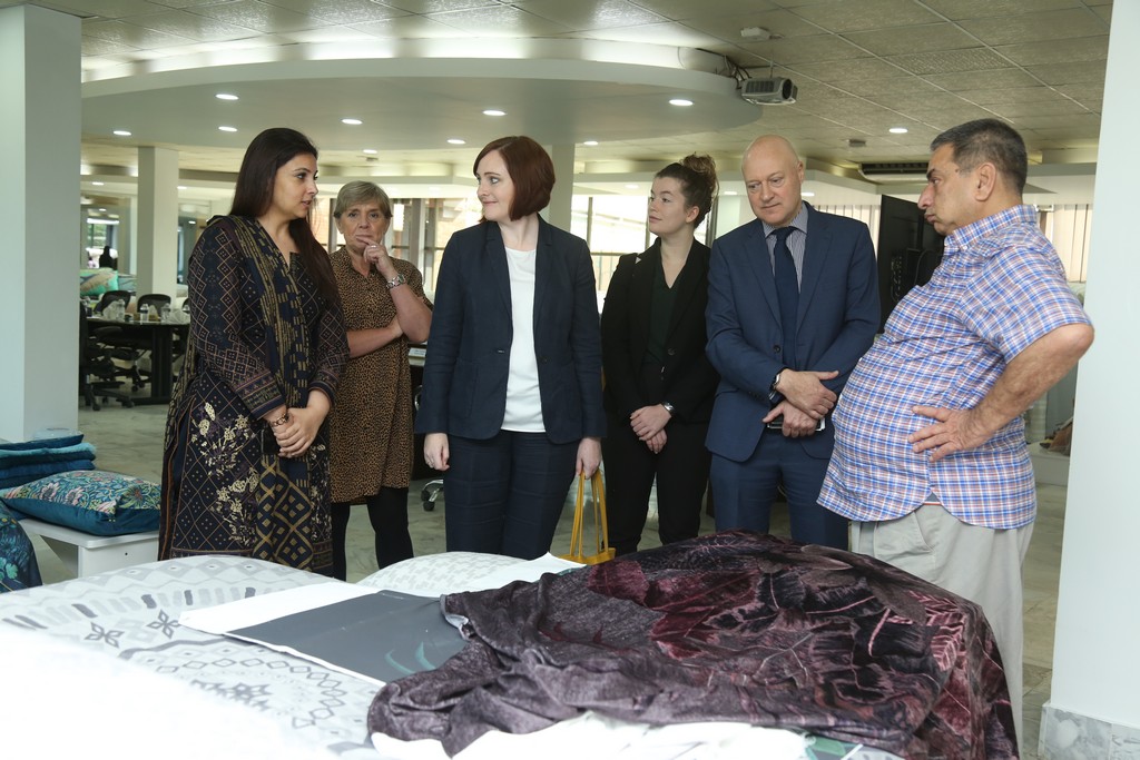 The British High Commissioner (12)